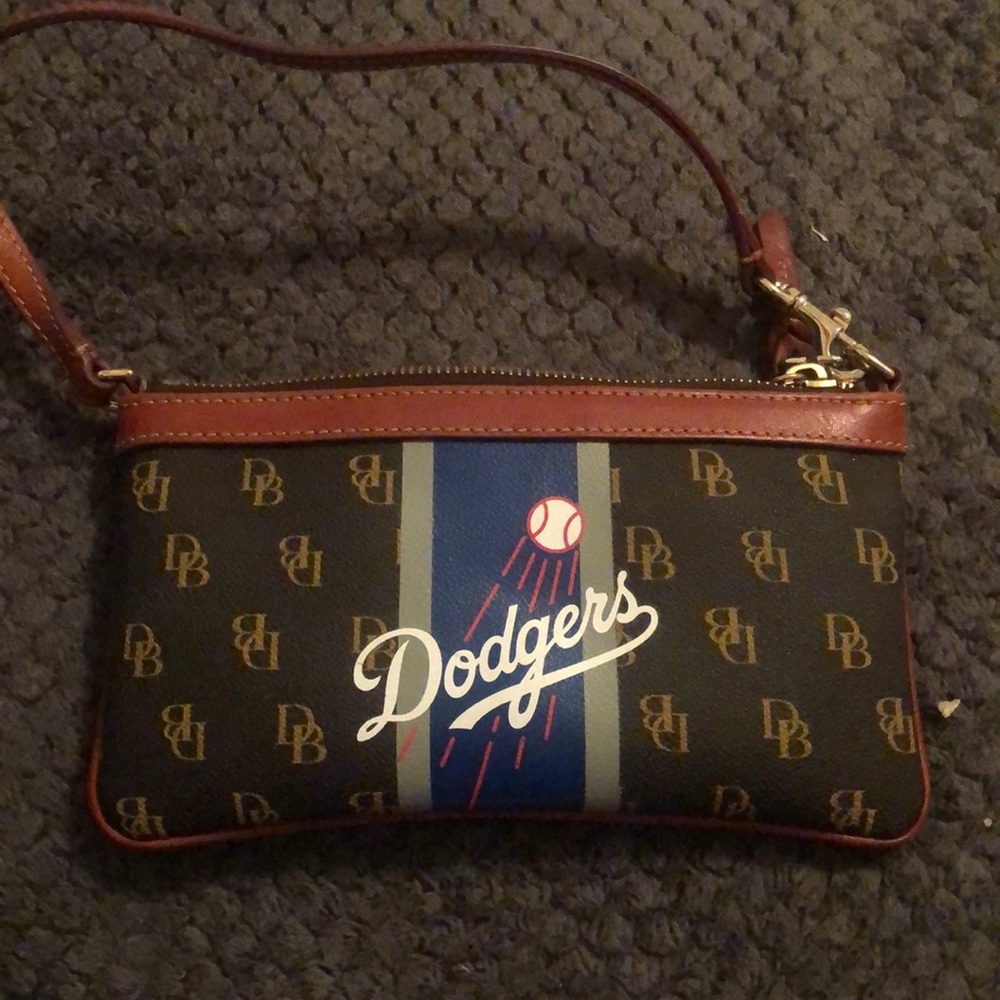 Dooney & Bourke official Dodgers  clutch